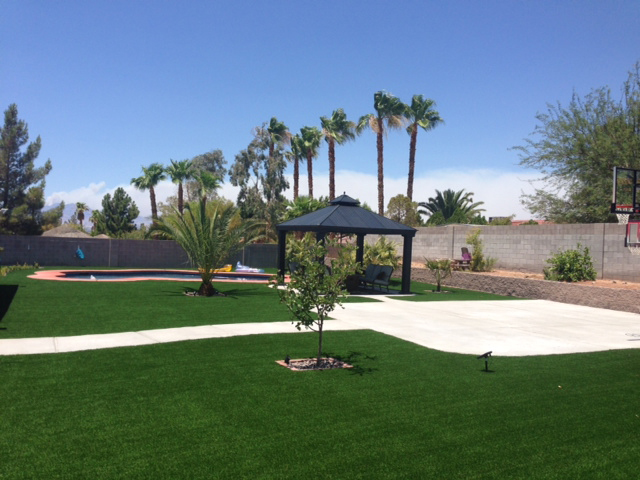 Green Lawn Surprise, Arizona Lawn And Garden, Backyard Design