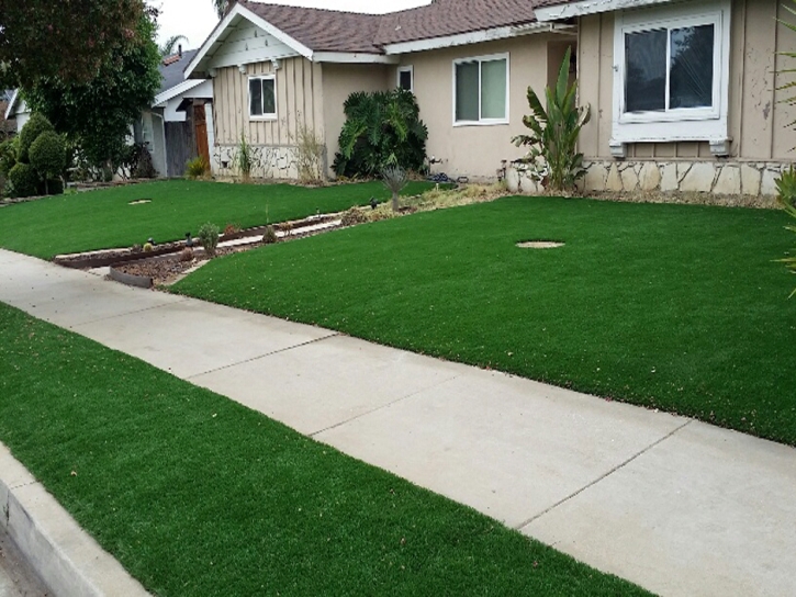 Green Lawn Tonopah, Arizona Landscape Rock, Front Yard Design